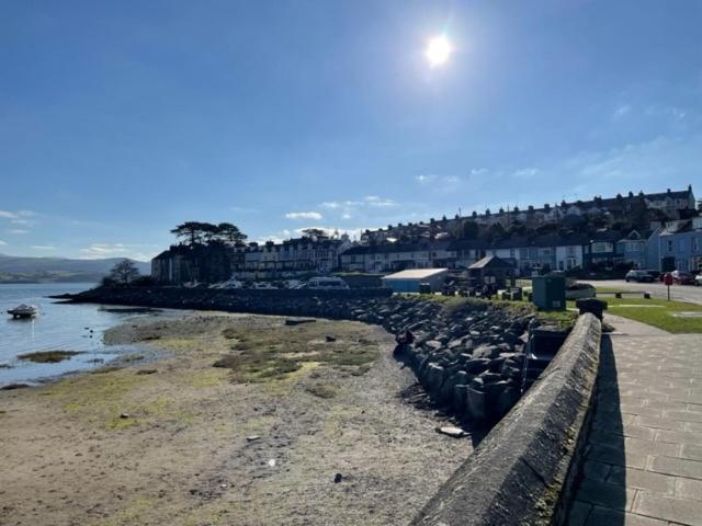 Holiday home Bryn Goleu, Mersey Street, Borth-y-gest *