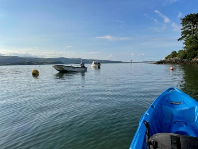 Bryn Goleu, Mersey Street, Borth-y-gest Holiday home *